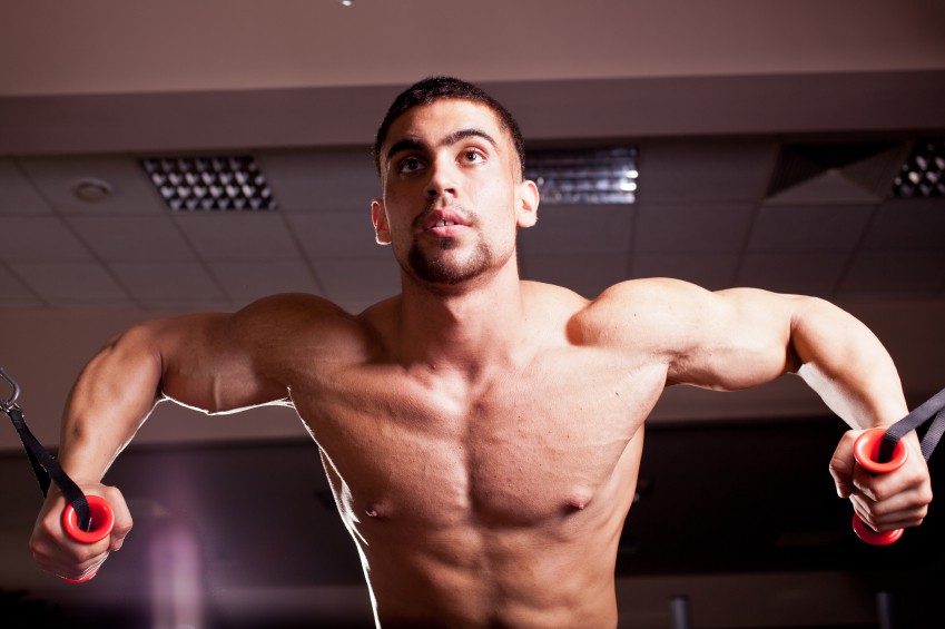 Mega-Pump in der Brust – mit 21ern am Kabel!